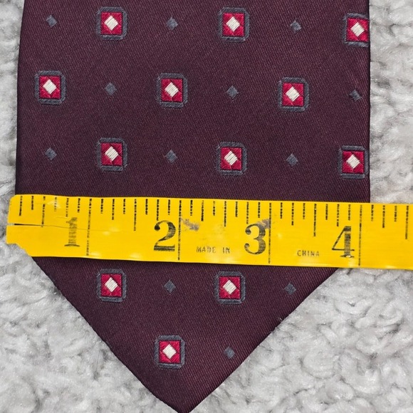 Hickey Freeman Neck Tie Purple Geometric 100% Silk Made in Italy Embroidered - Picture 5 of 7